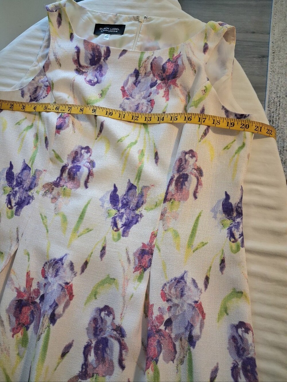 Floral Sleeveless Sheath Dress in White and Purple Size 16 - Picture 8 of 13